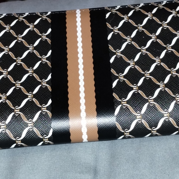 Wallet - Picture 3 of 3